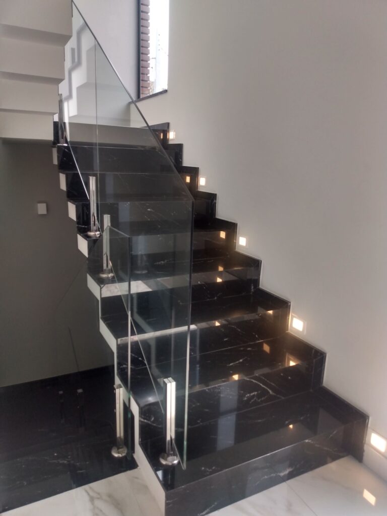 guarda-corpo-metal-glass